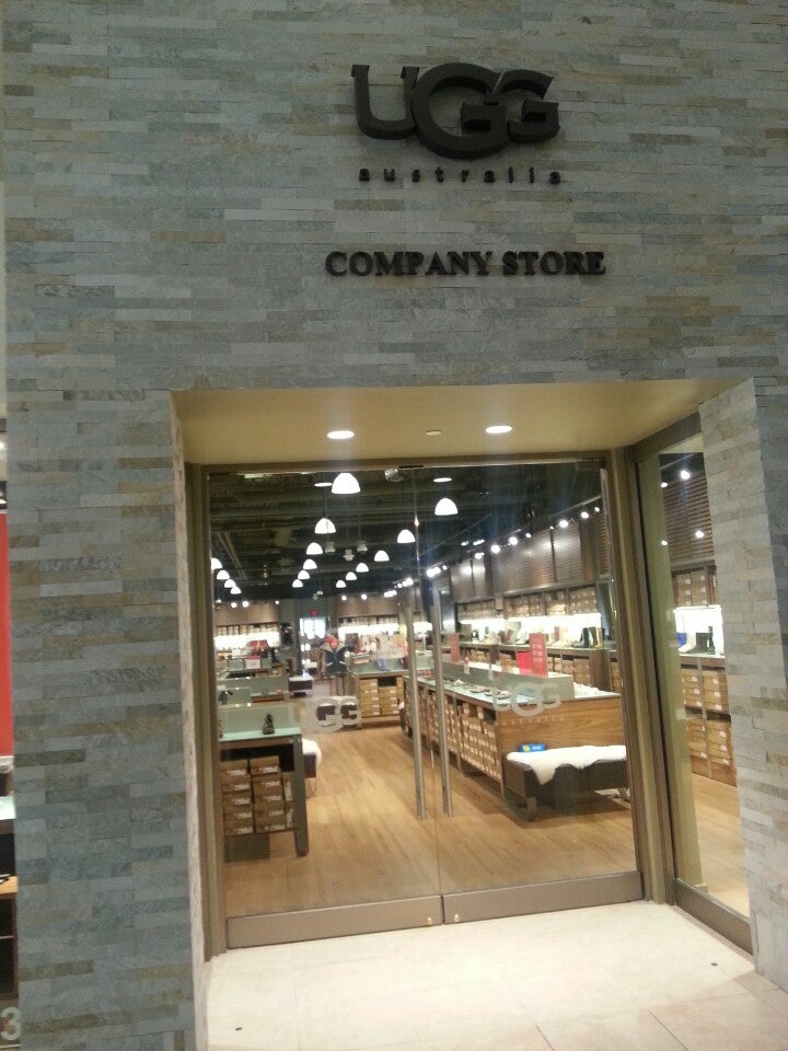 Ugg store hotsell galleria mall