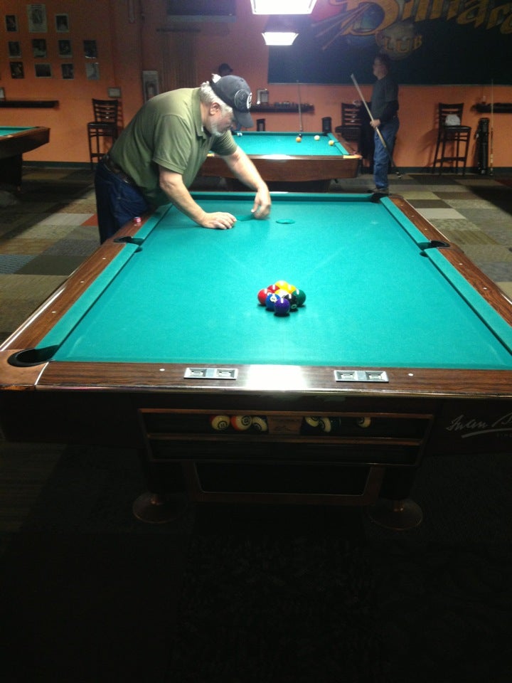 California Billiard Club, 881 E El Camino Real, Mountain View, CA