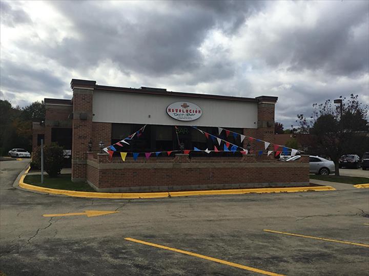 Revolucion Taco Bar CLOSED, 15732 IL59, Plainfield, IL, Eating