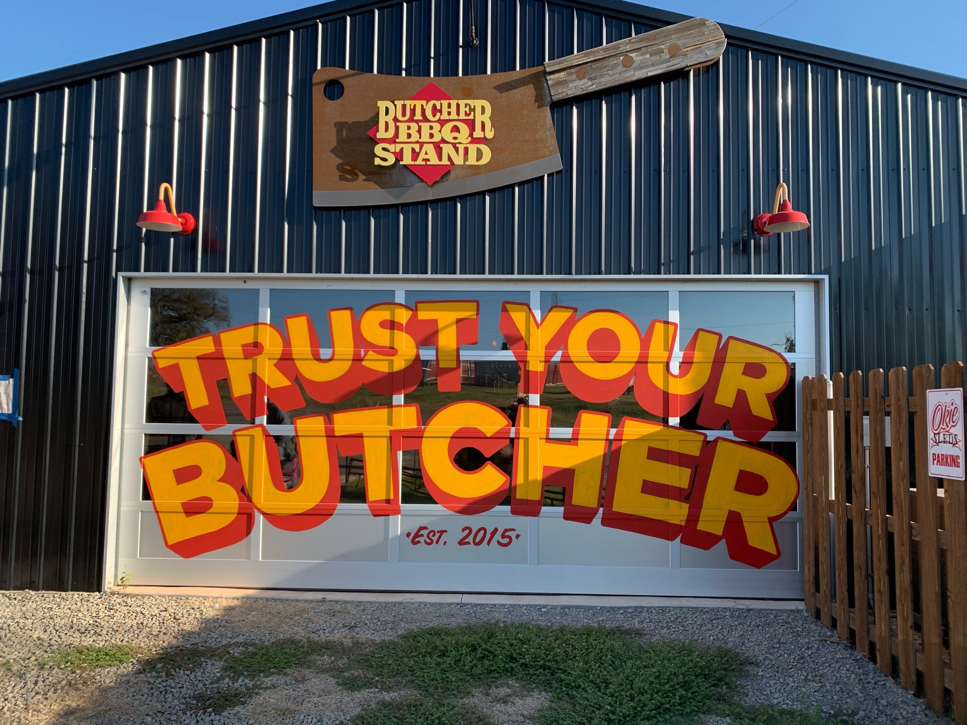 The Butcher BBQ Stand, 3402 West Highway 66, Wellston, OK, Eating