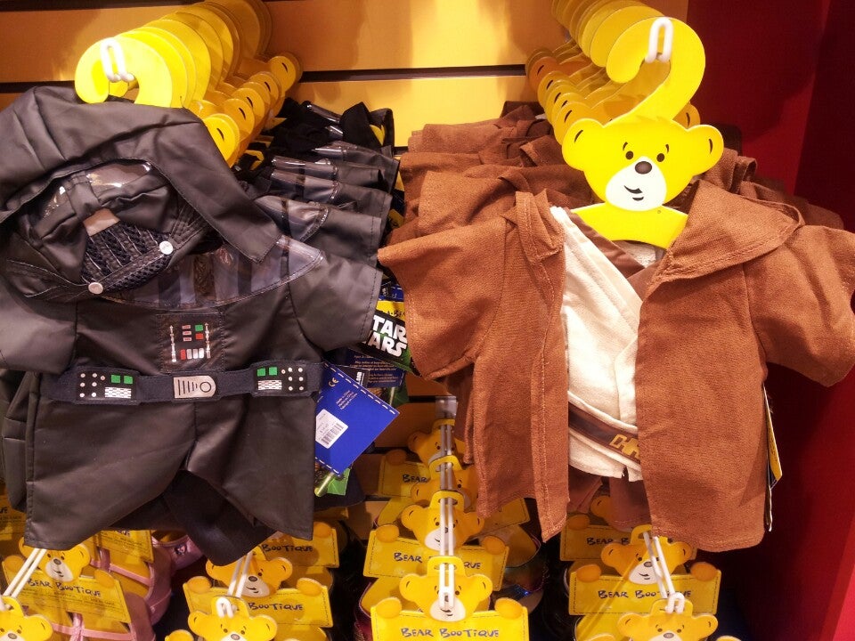 Build-A-Bear Workshop® at Woodfield Mall - A Shopping Center in