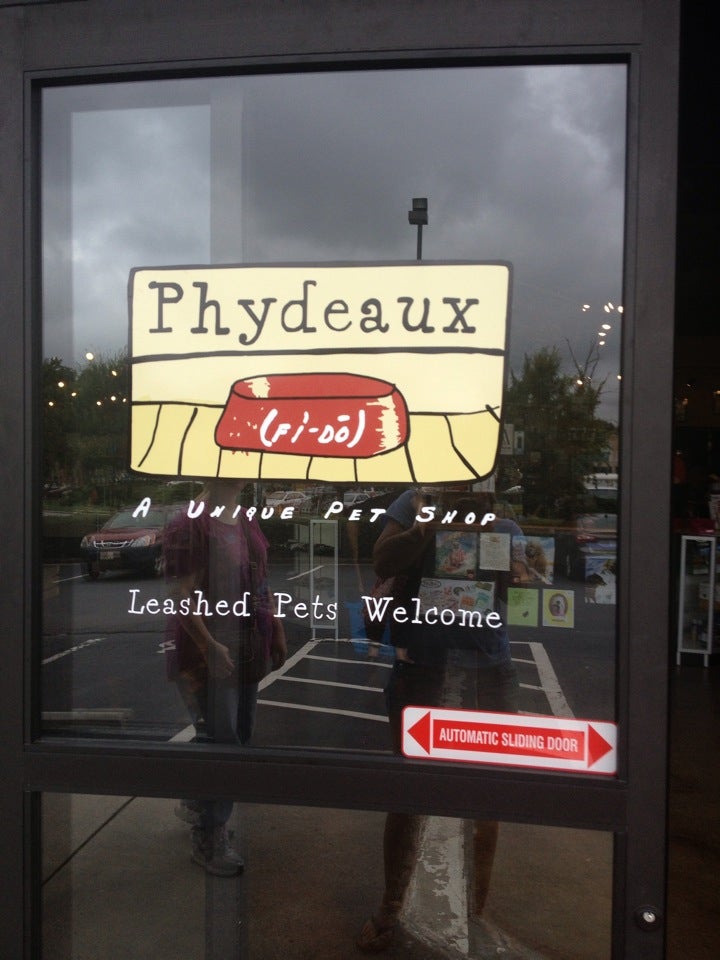 Phydeaux pet outlet store