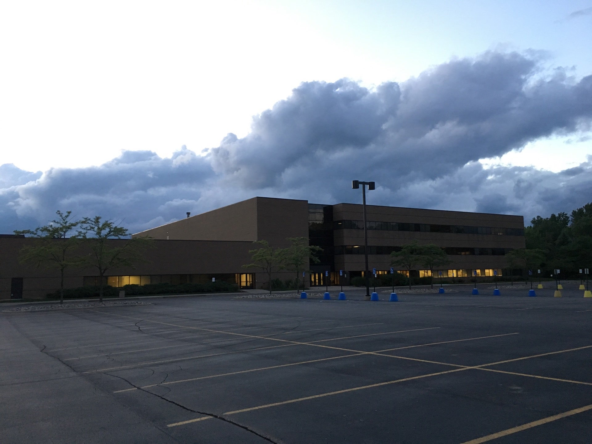 Fairlane Business Park 3, 1555 Fairlane Dr, Allen Park, MI, Office & Desk Space Rental MapQuest