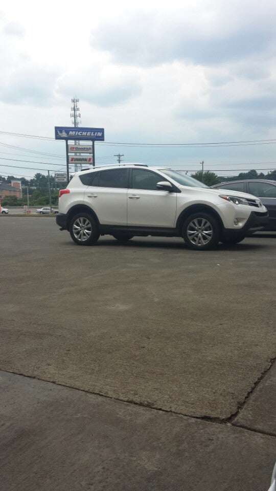 Baity Discount Tire & Service CLOSED, 1081 Salisbury Ridge Rd