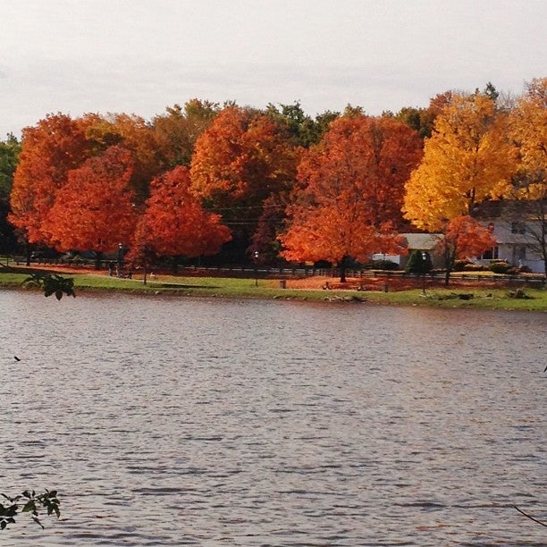 Woodcliff Lake Reservoir Outlook, Woodcliff Ave, Woodcliff Lake, NJ