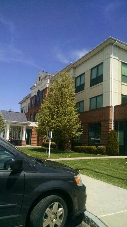 Arnot Ogden Medical Center, 100 John Roemmelt Dr, Horseheads, Town of