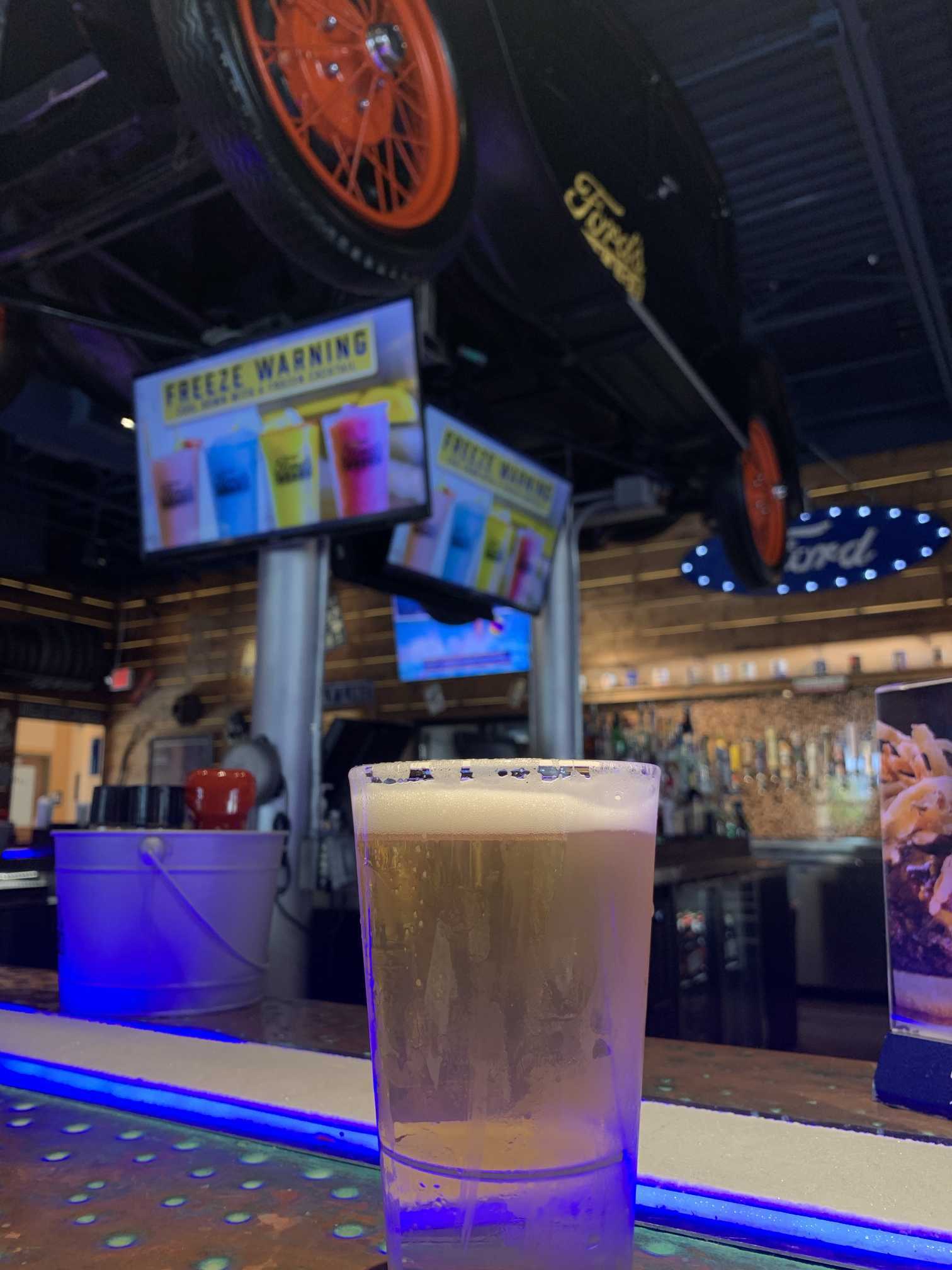 Ford's Garage Kissimmee, 3210 Margaritaville Blvd, Kissimmee, FL