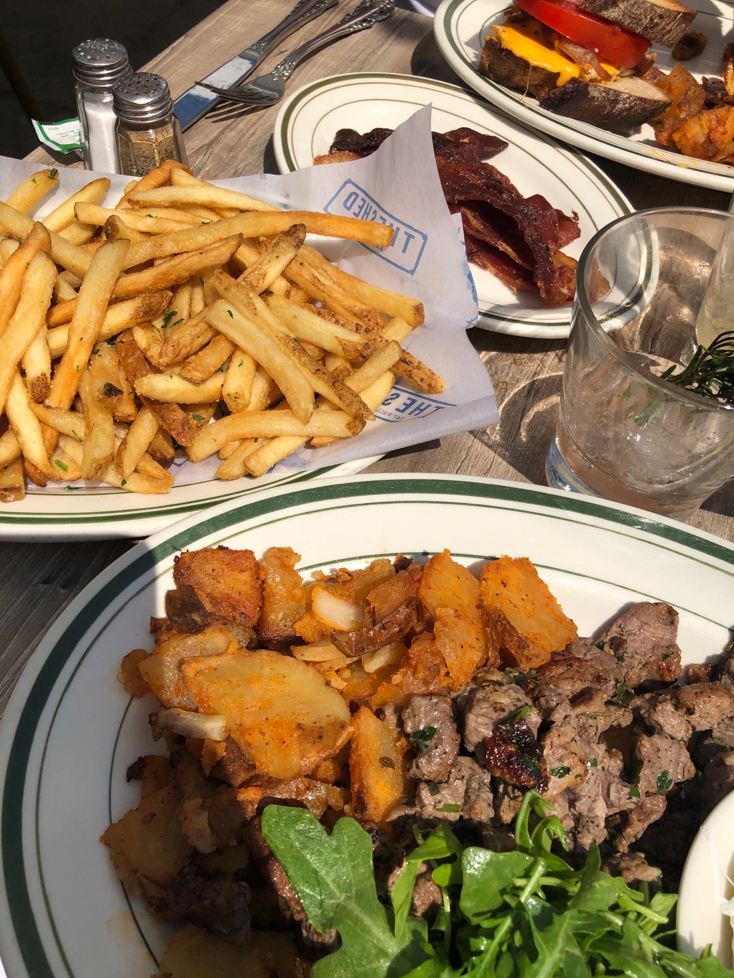 The Shed Restaurant Huntington NY, 54 New St, Huntington, NY