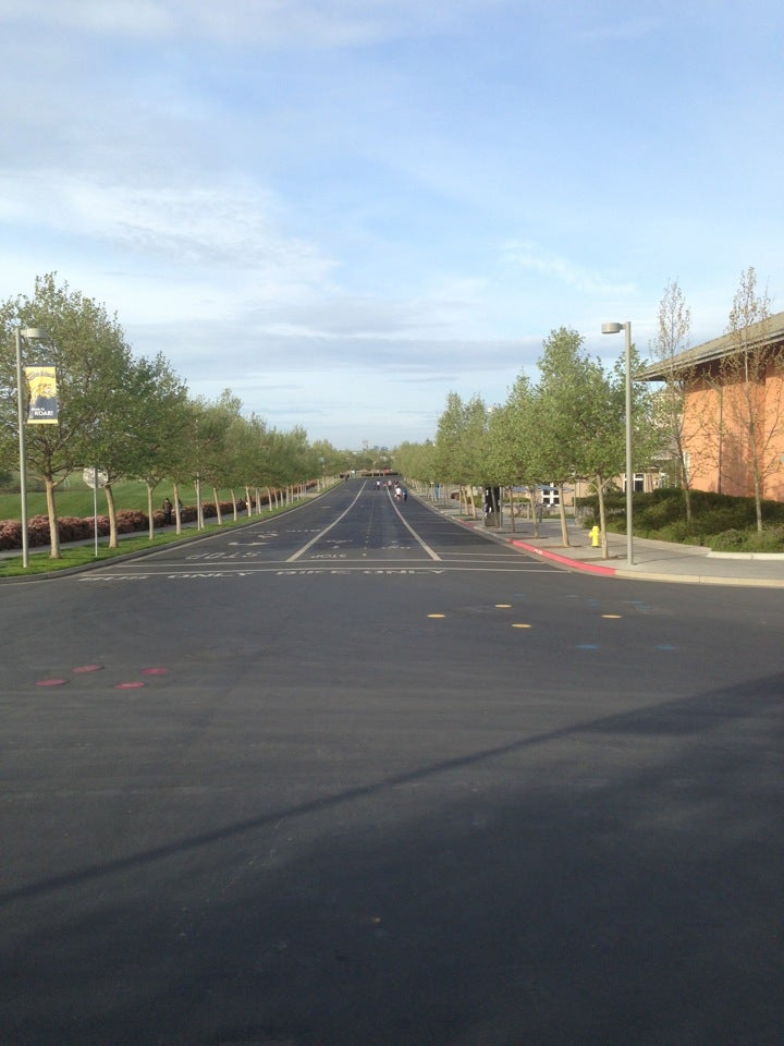 Uc Merced - Joseph Edward Gallo Recreation & Wellness Center, Muir Pass ...