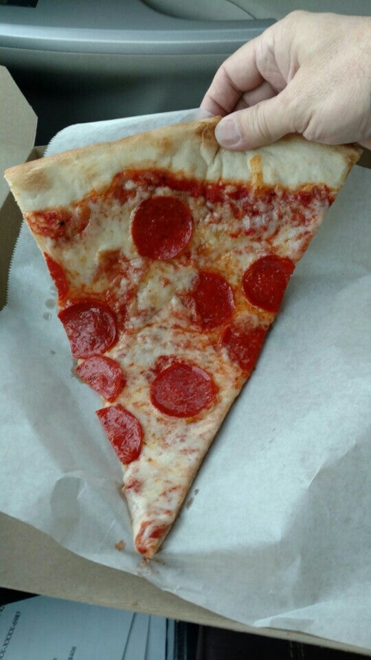 Sugar Hill Pizzeria, 211 N Herritage St, Kinston, NC, Eating places