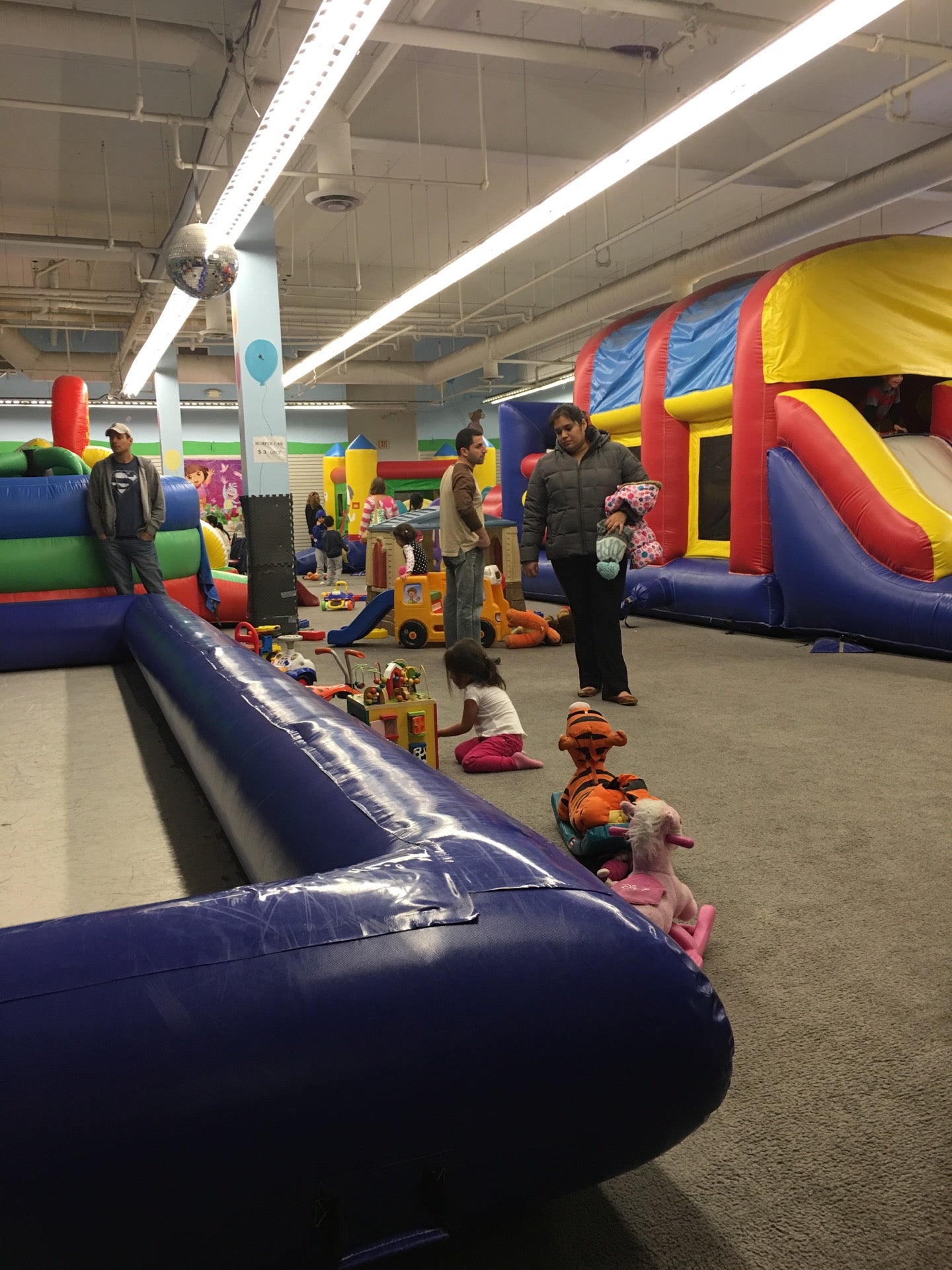 Lakeside play area, Sterling Heights, MI, Playgrounds MapQuest