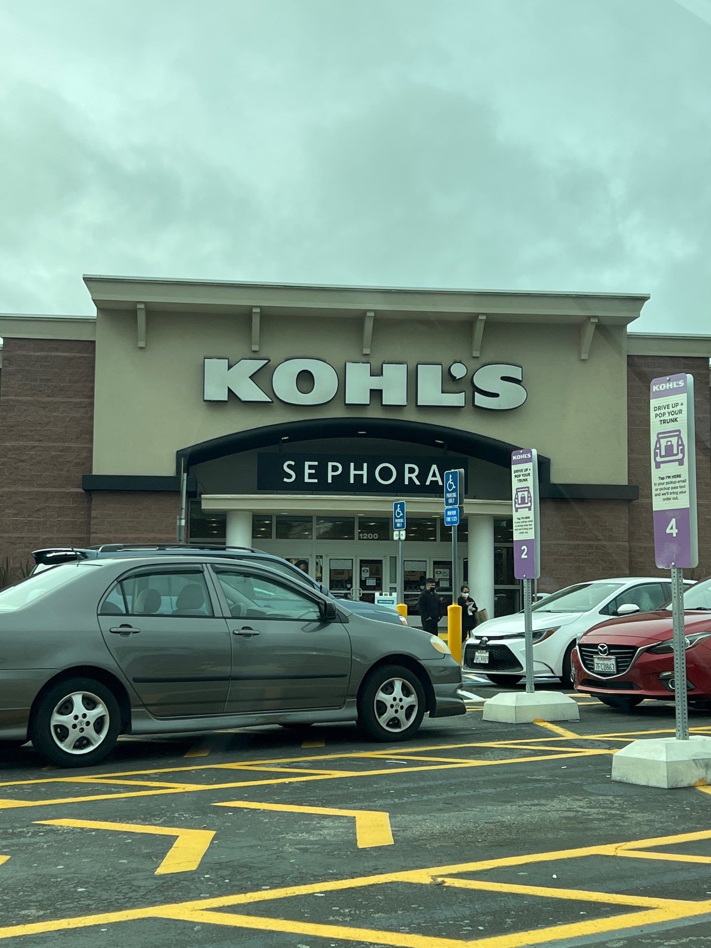 KOHL'S - 144 Photos & 162 Reviews - 1200 El Camino Real, Colma