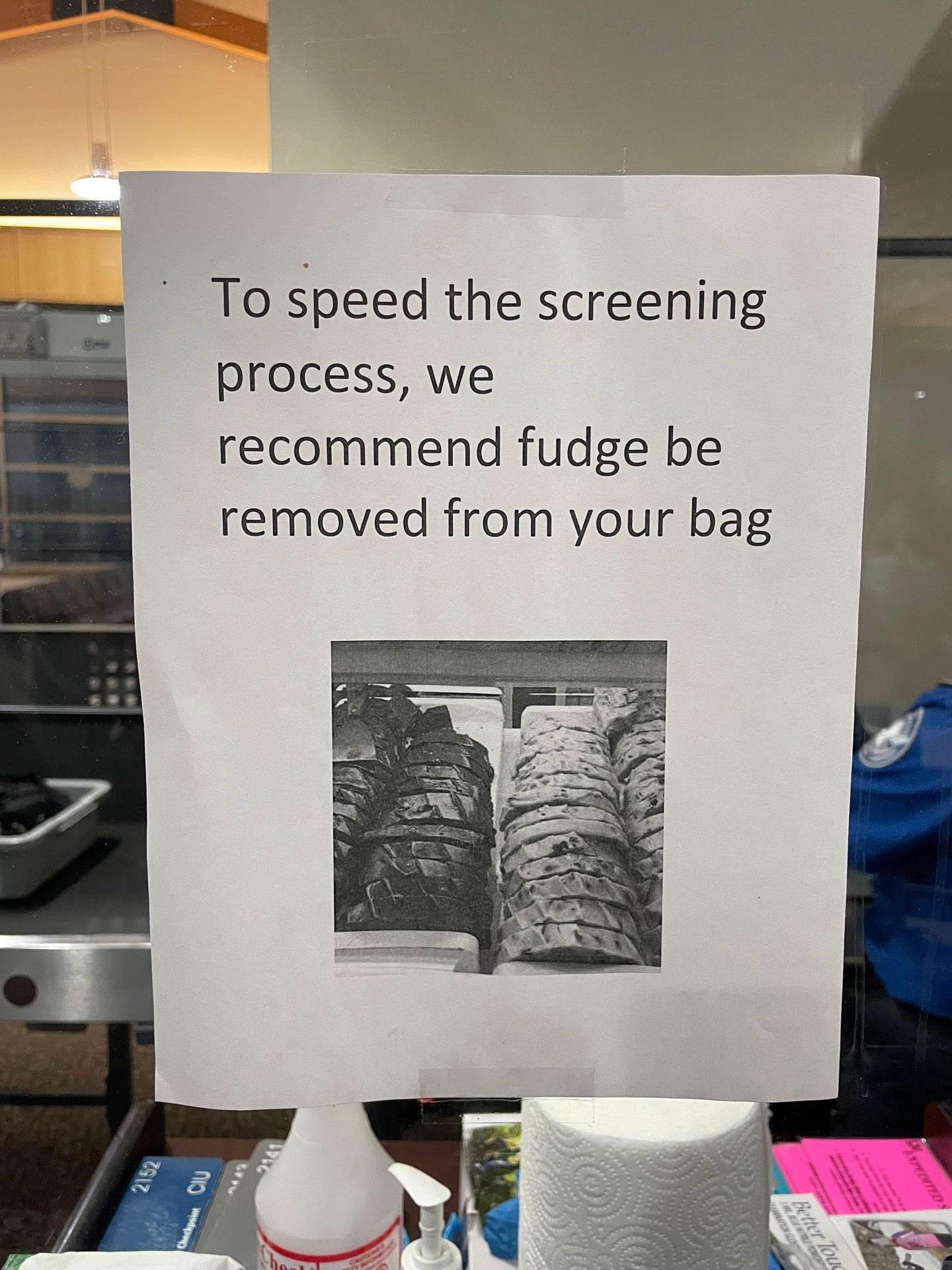 Chippewa County International Airport (CIU), 5315 W Airport Dr, Kincheloe, MI, Major Airports