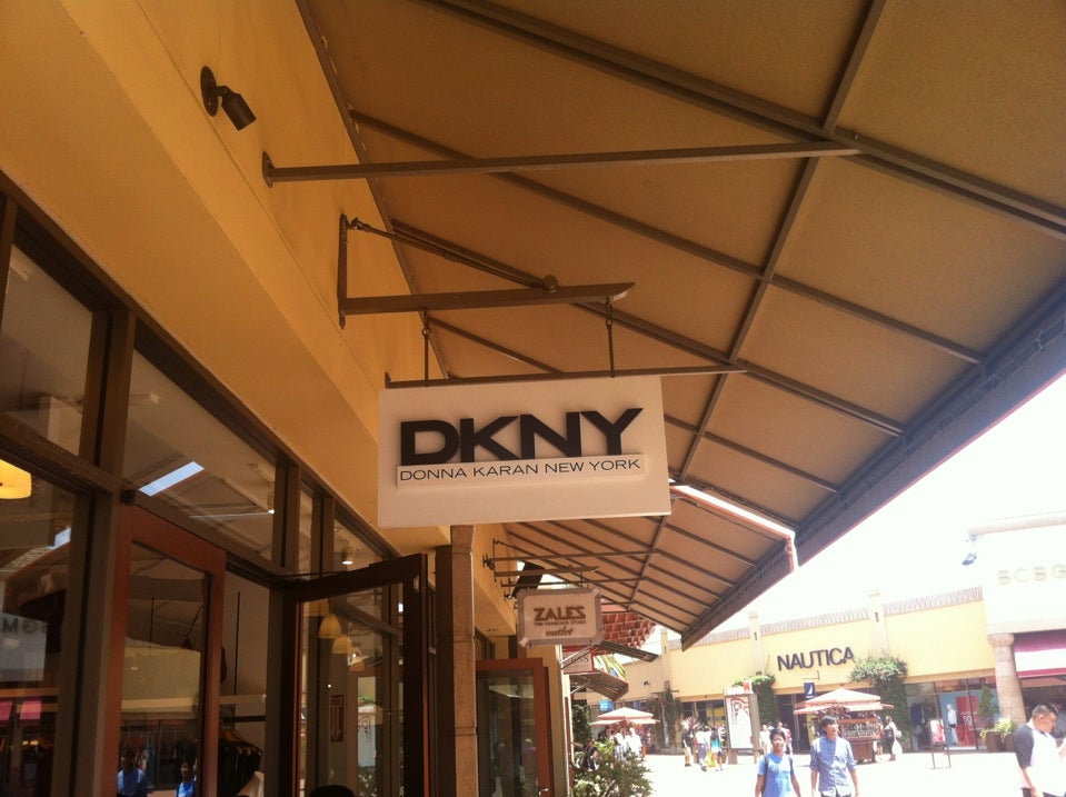 Dkny outlet discount mall seattle