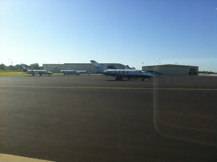 Ers Municipal Airportcarter Field (Rog), 1 Cass Hough Dr, Rogers, AR