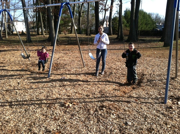 Verplanck Elementary School, 126 Olcott St, Manchester, CT, Schools