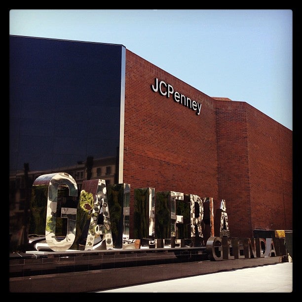 Glendale Galleria, 100 W. Broadway, Suite 100, Glendale, CA, Shopping  Centers & Malls - MapQuest