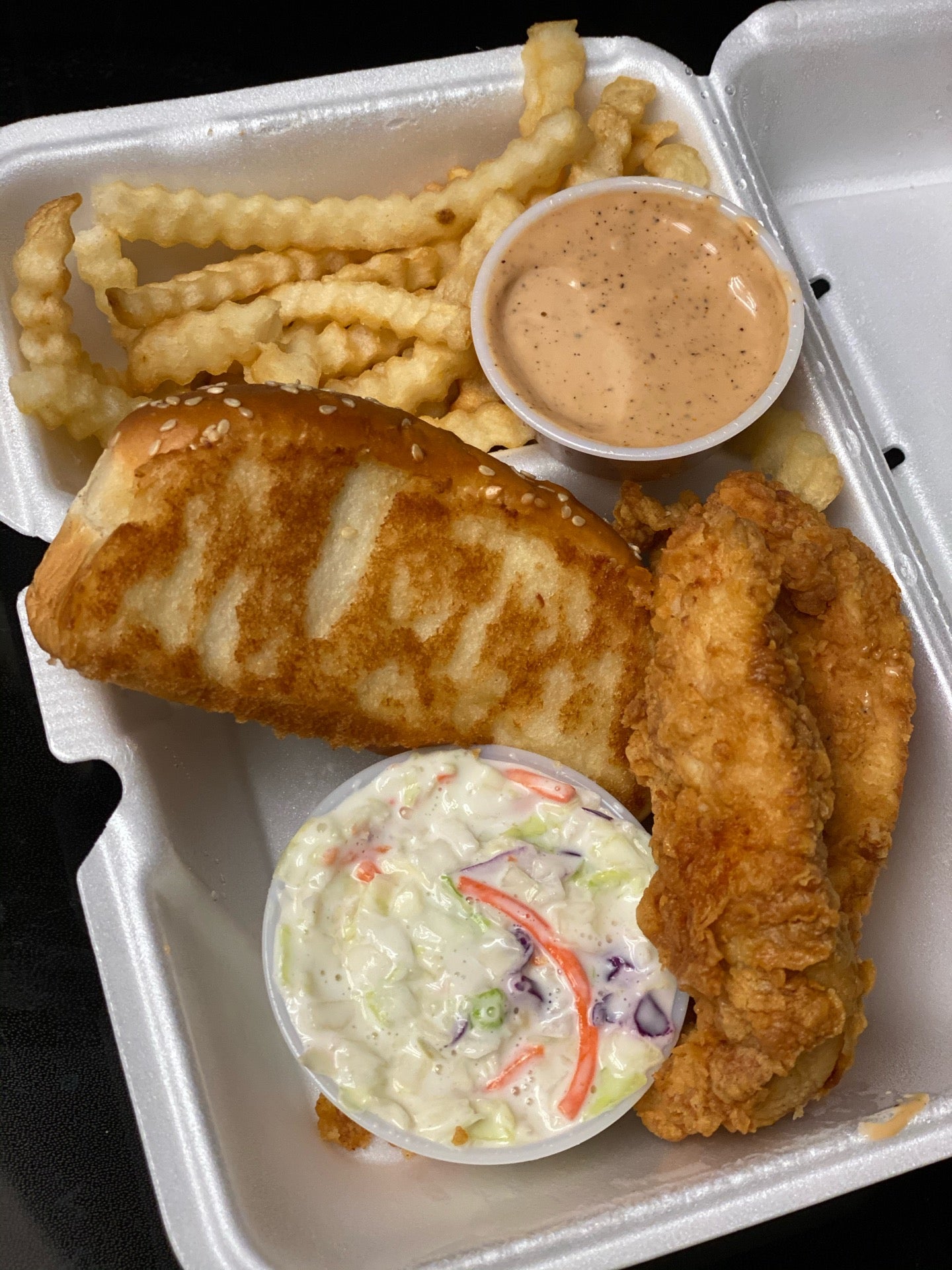 Raising Cane's Chicken Fingers, 717 Kunehi St, Kapolei, HI, Restaurants
