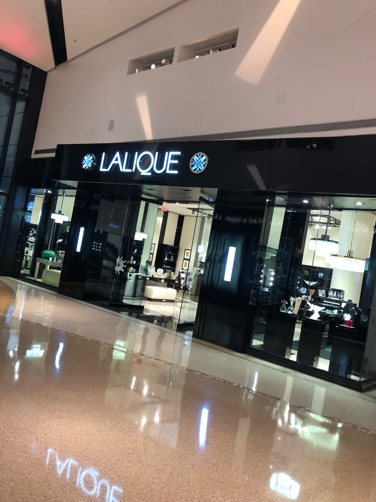 Lalique, 3720 Las Vegas Blvd S, Las Vegas, NV, Furniture Stores - MapQuest