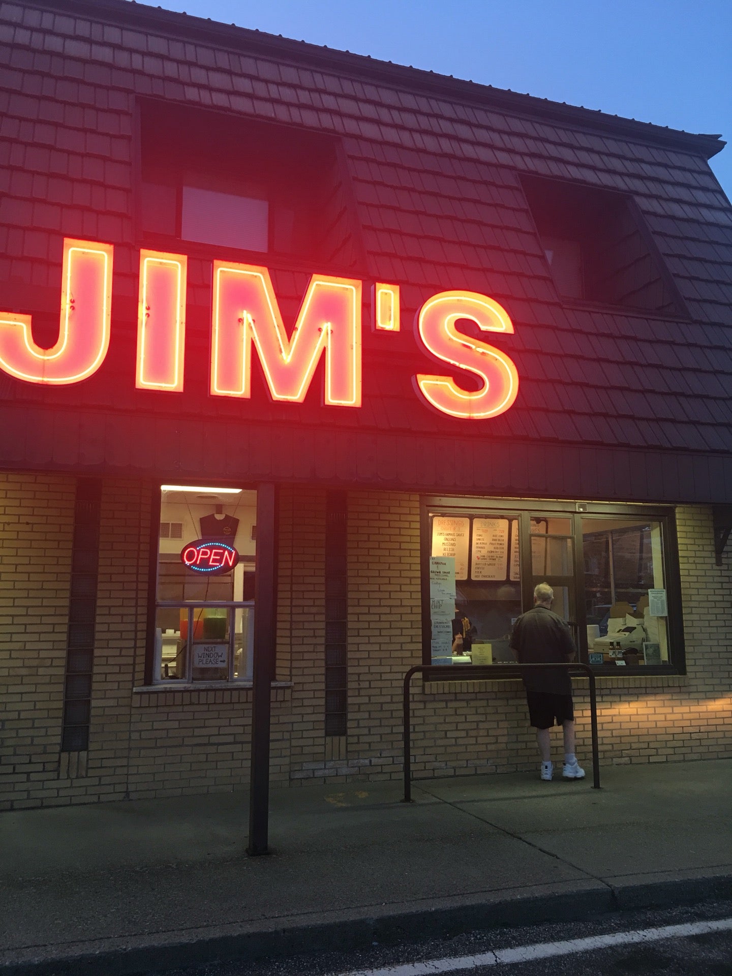 Jim's Hot Dog, 2600 Skyline Dr, West Mifflin, PA, Hamburger & Hot Dog