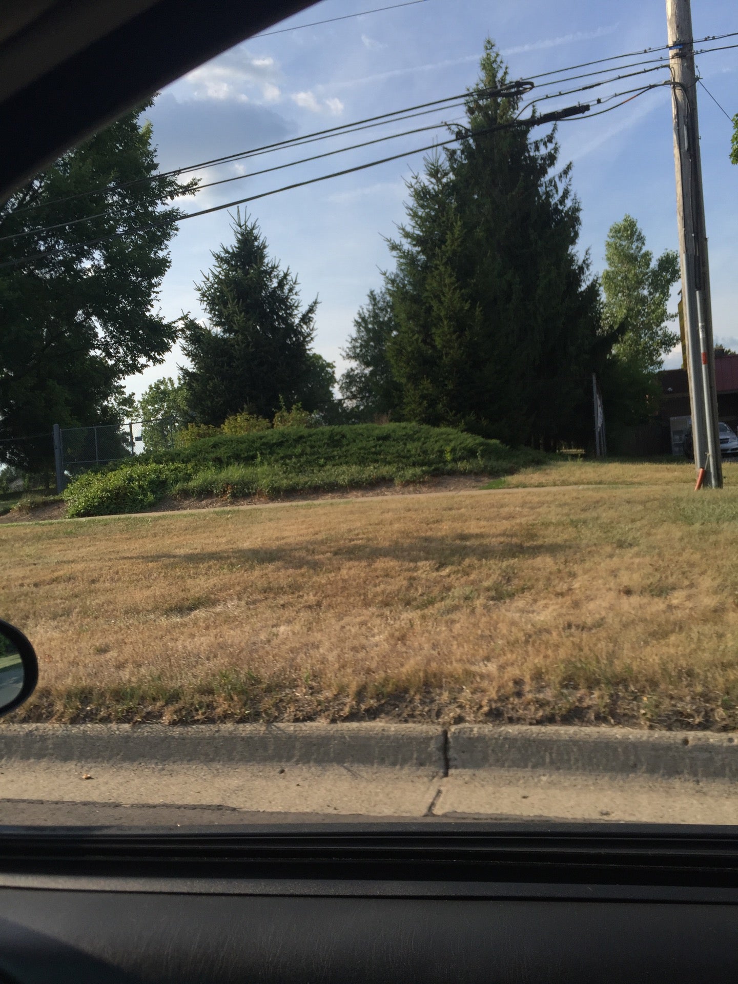 Ellsworth Liquor Shoppe, 2385 E Ellsworth Rd, Ann Arbor, MI