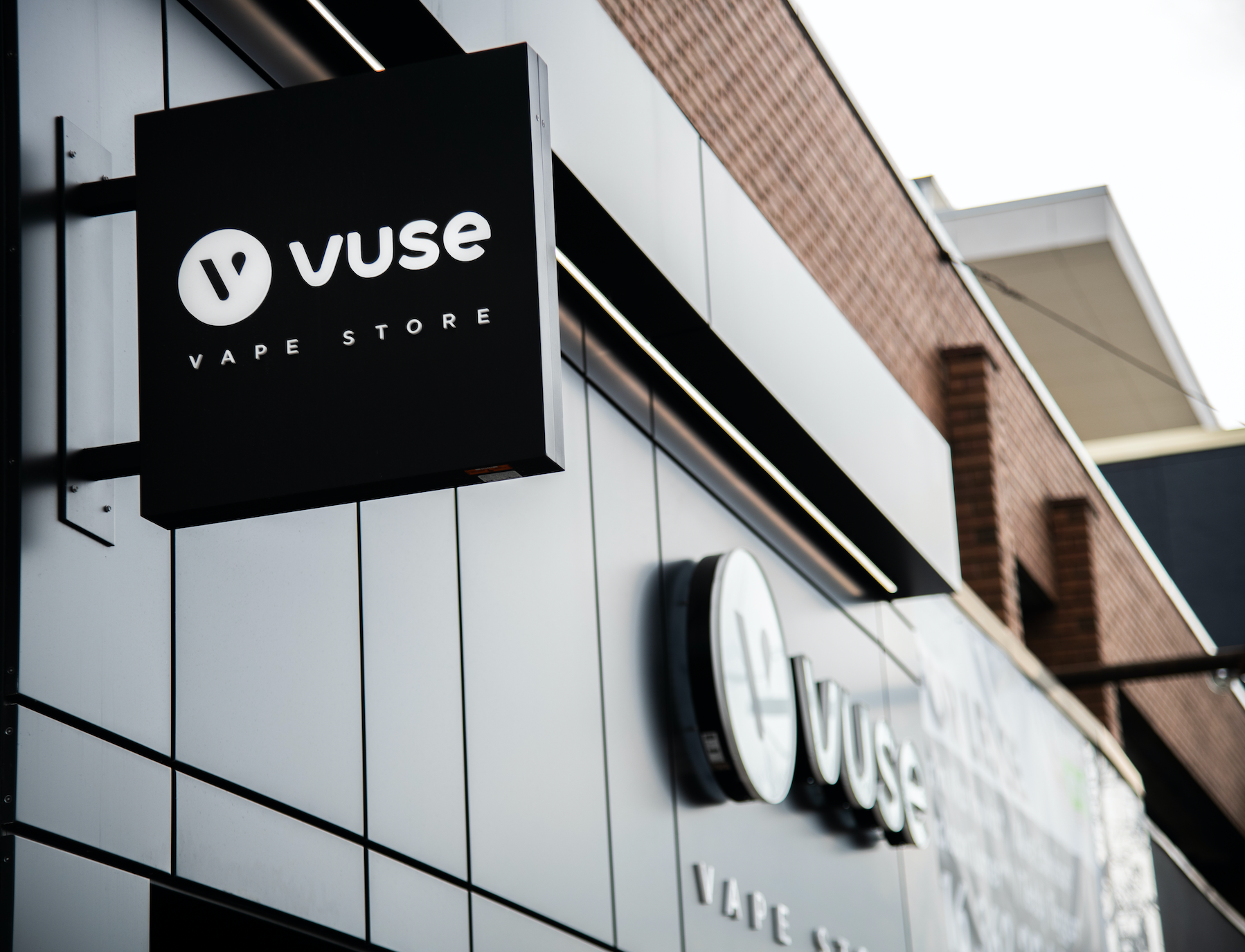 Vuse Store Toronto, 355 Queen St W, Toronto, Ontario M5V 2A4, CA - MapQuest