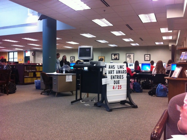 Amity Regional High School, 25 Newton Rd, Woodbridge, CT MapQuest