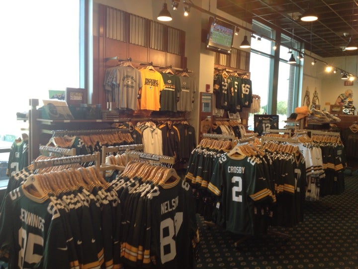 packers clothing store