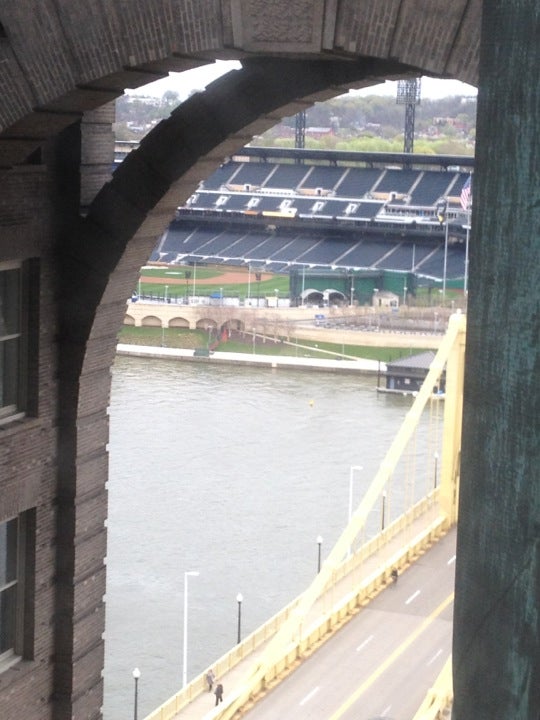 View of PNC Park l& the 6th St Bridge ooking across the Allegheny River -  Picture of Renaissance Pittsburgh Hotel - Tripadvisor