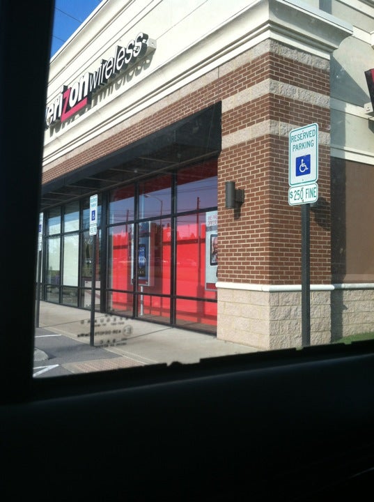 Verizon, 3047 Wilma Rudolph Blvd, Clarksville, TN,