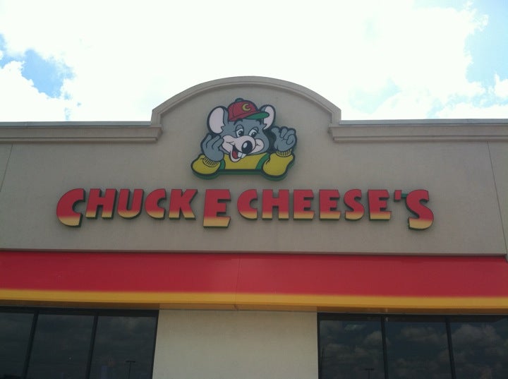 Chuck E. Cheese, 312 Northwest Loop 281, Longview, TX, FoodsCarry Out