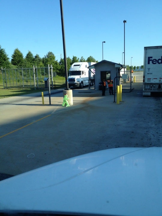 FedEx Ground, 1675 Airport Rd NW, Kennesaw, GA, Services NEC MapQuest