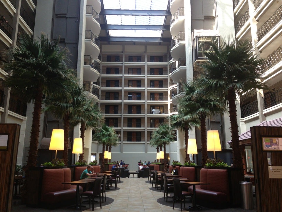 Comprehensive Map of Green Bay Hotels and Attractions