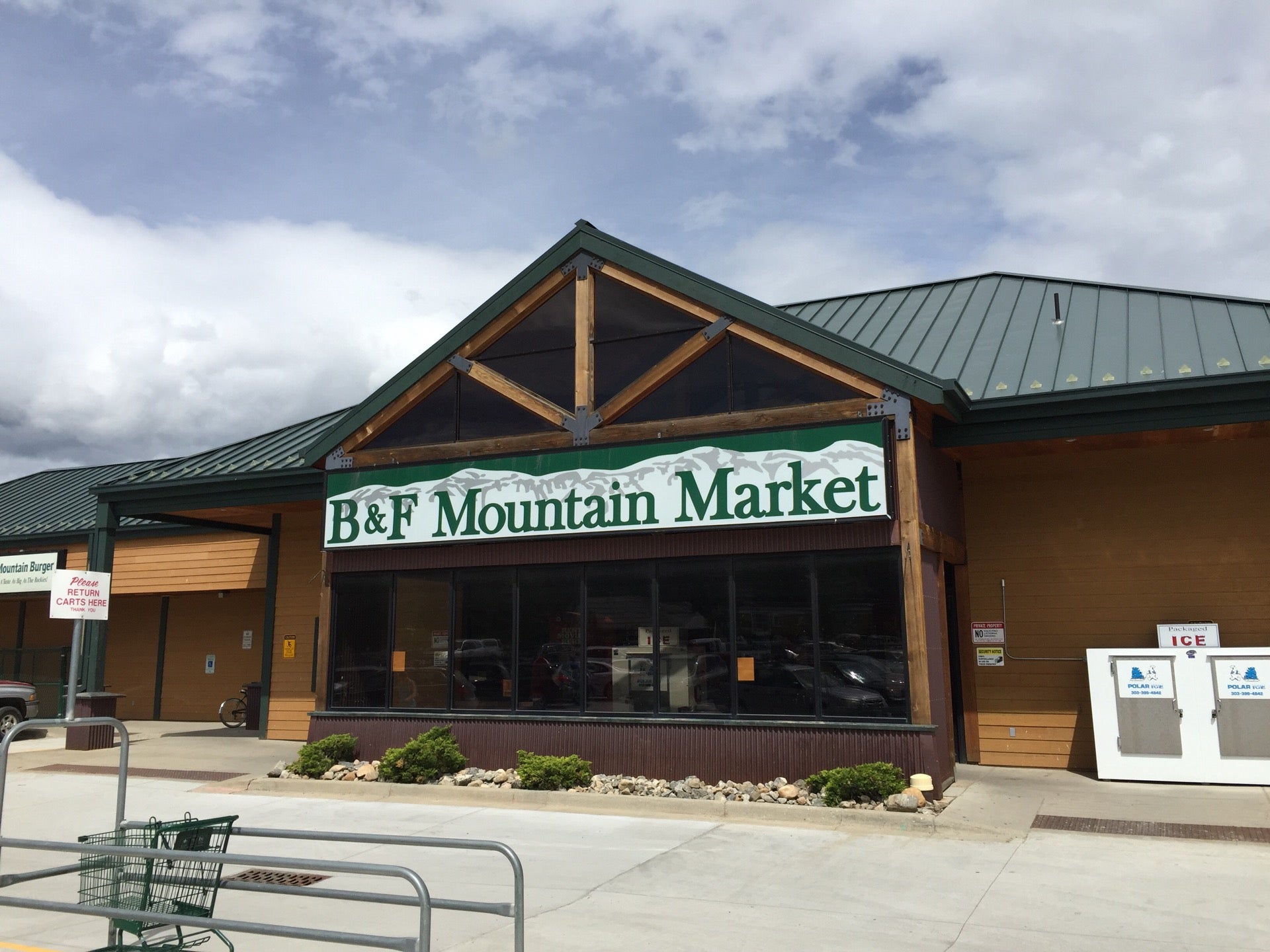 B & F Mountain Market, 60 Lakeview Dr, Nederland, CO, Burger