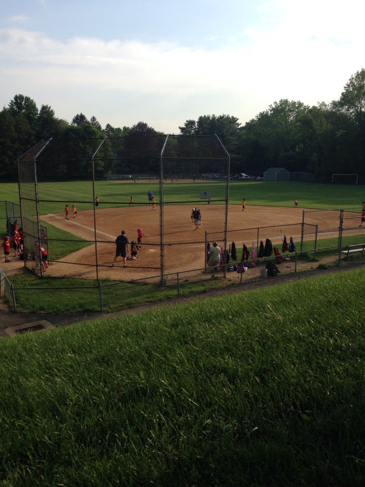 Woodbridge, CT Map & Directions MapQuest