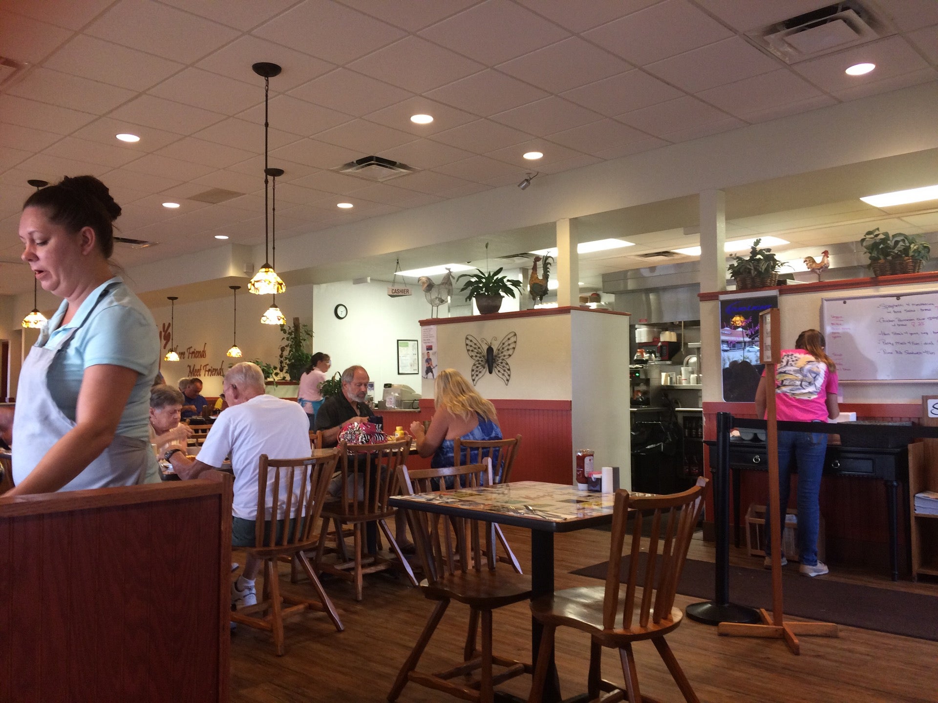 Wolfy's, 918 N 14th St, Leesburg, FL, Family restaurants MapQuest