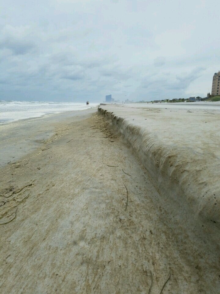 ocean temperature in brigantine new jersey today