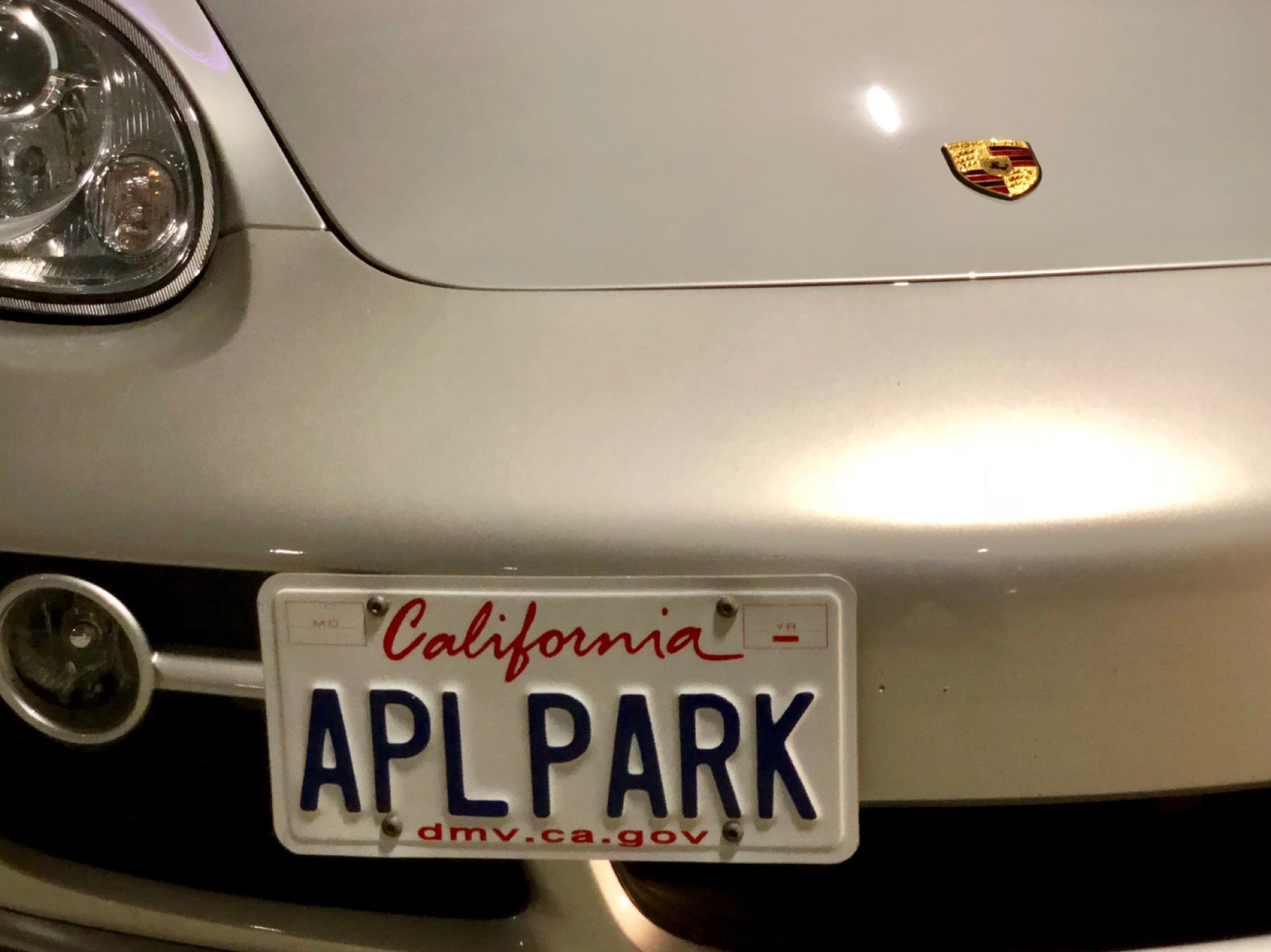 Apple Park Ring Parking, 1 Apple Park Way, Cupertino, CA, Parking ...