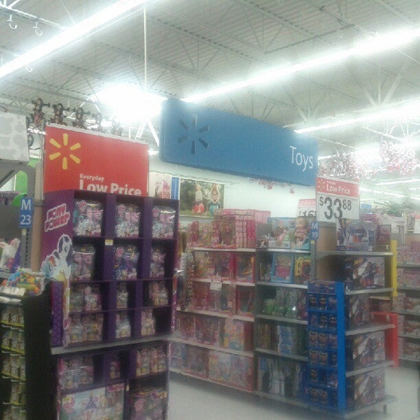 Walmart Supercenter, 7631 Gall Blvd, Zephyrhills, FL MapQuest