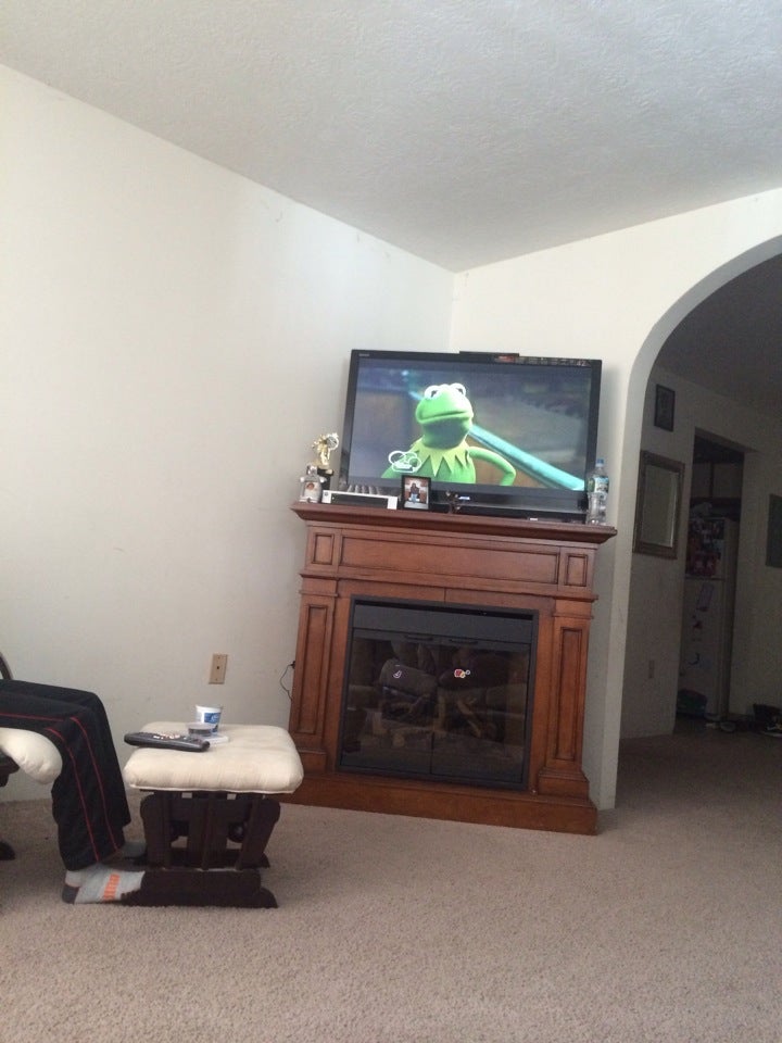 Countryside Village, 60 Village Circle Way, Manchester, NH, Property