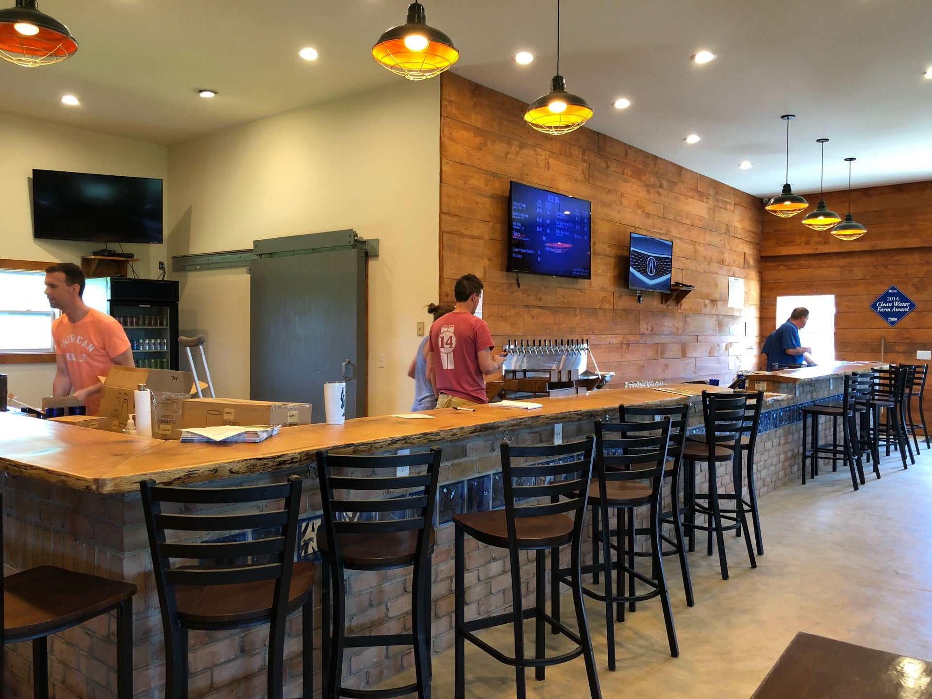 Cedar Run Brewery, 12801 Hazelwood Dr, Nokesville, VA, Brew Pub MapQuest