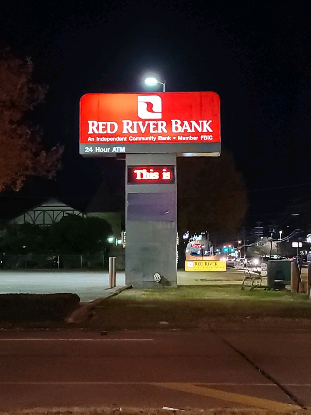 Red River Bank, 1412 Centre Ct, 101, Alexandria, LA, Atm Sales