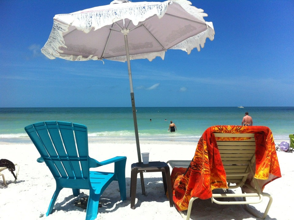 caddy-s-treasure-island-9000-w-gulf-blvd-treasure-island-fl-beach