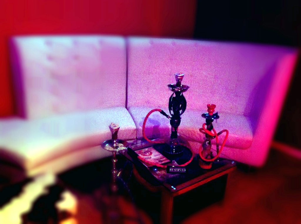 Dragon Puffz Hookah Lounge, 3911 Queens Blvd, Long Island City, NY
