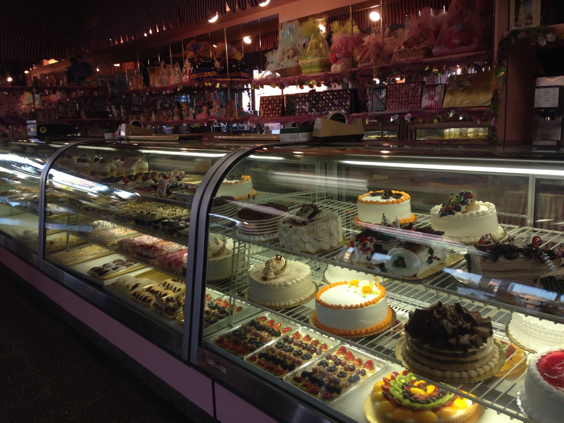 Panos Pastry Bakery, 5150 Hollywood Blvd, Los Angeles, CA, Bakeries -  MapQuest