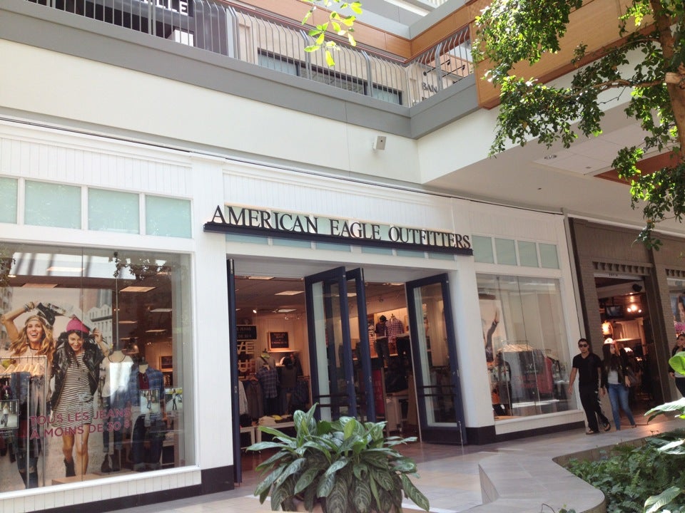 American Eagle Outfitters - B8C-6815 aut Transcanadienne, Pointe-Claire, QC