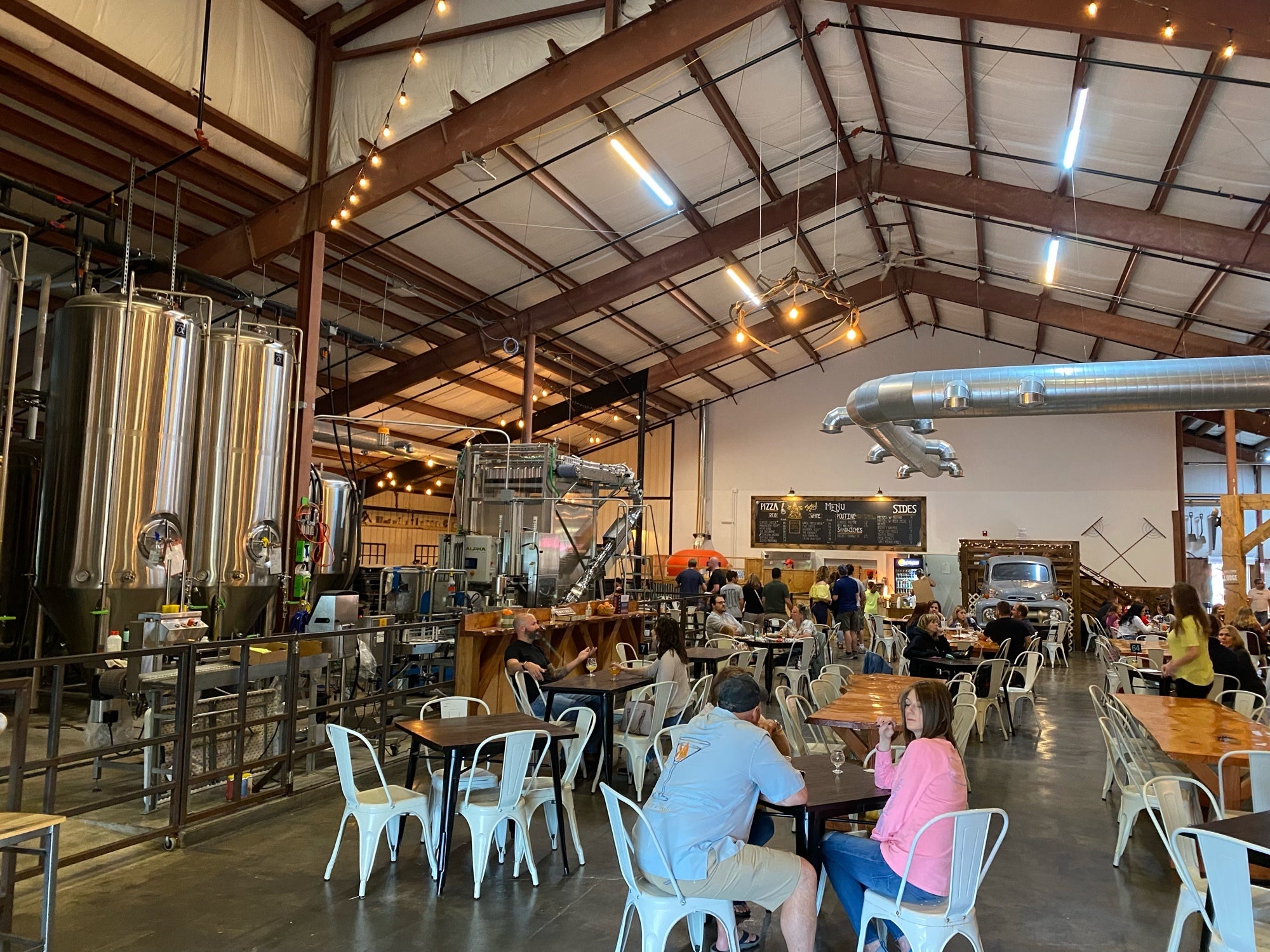 Tin Barn Brewing, 62 Kings Highway Byp, Chester, Town of, NY, Eating