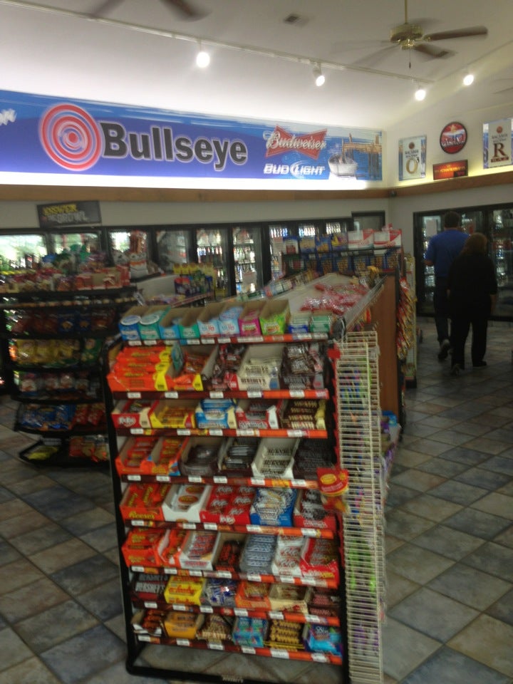 Clinton Bullseye, 1409 E Ohio St, Clinton, MO, Pizza restaurants MapQuest