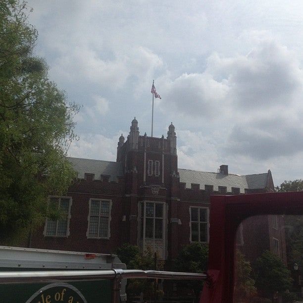 University of Penn, 210 S 34th St, Philadelphia, PA, Colleges