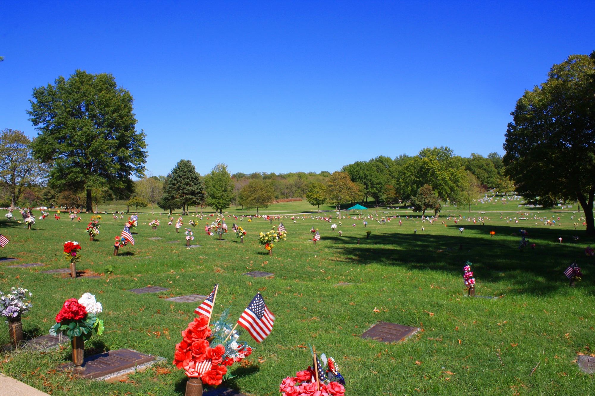 Forest Hill & Calvary Cemetery, 6901 Troost Ave, Kansas City, MO,  Mausoleums - MapQuest